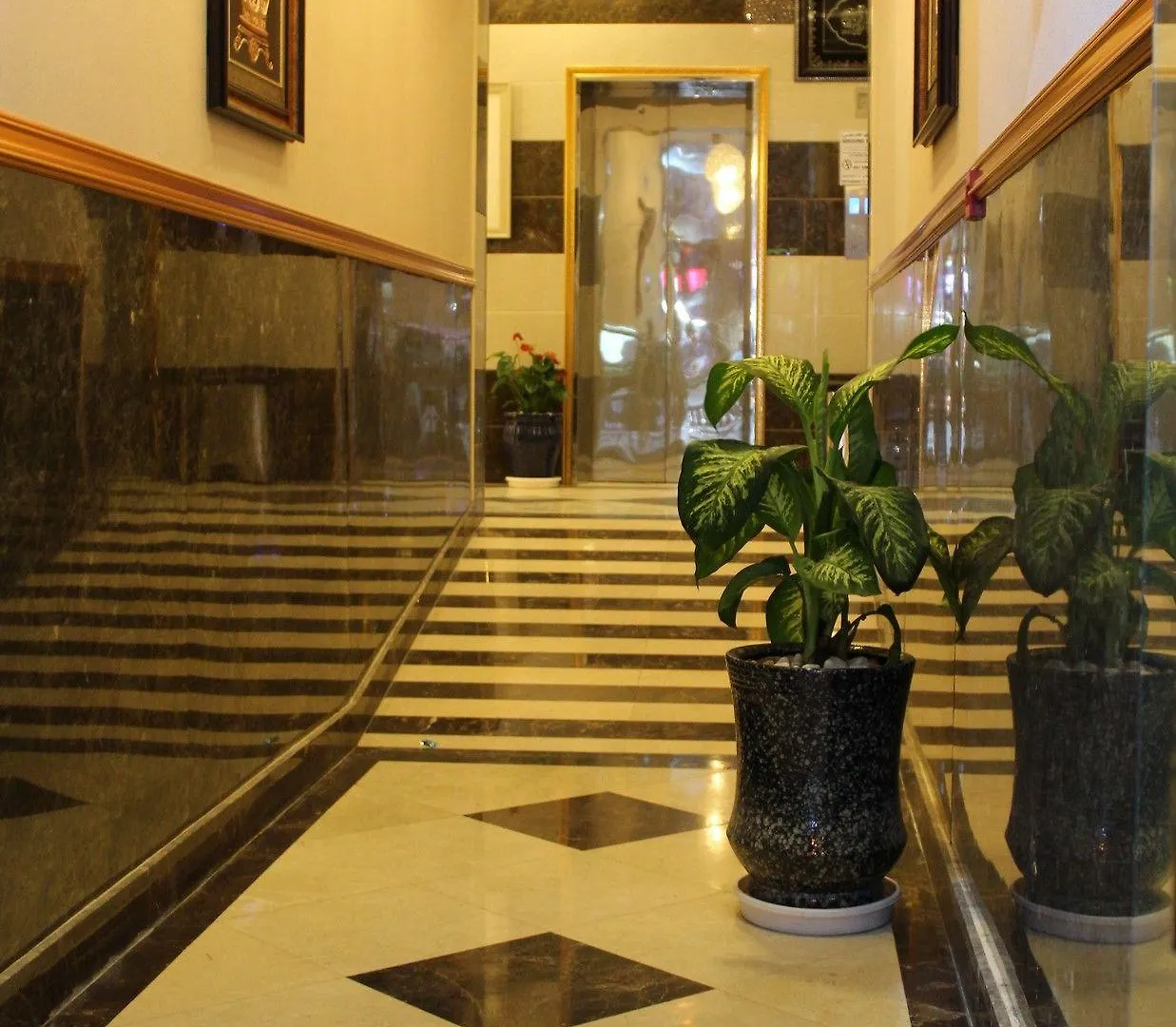 Naif Fort Hotel Dubai