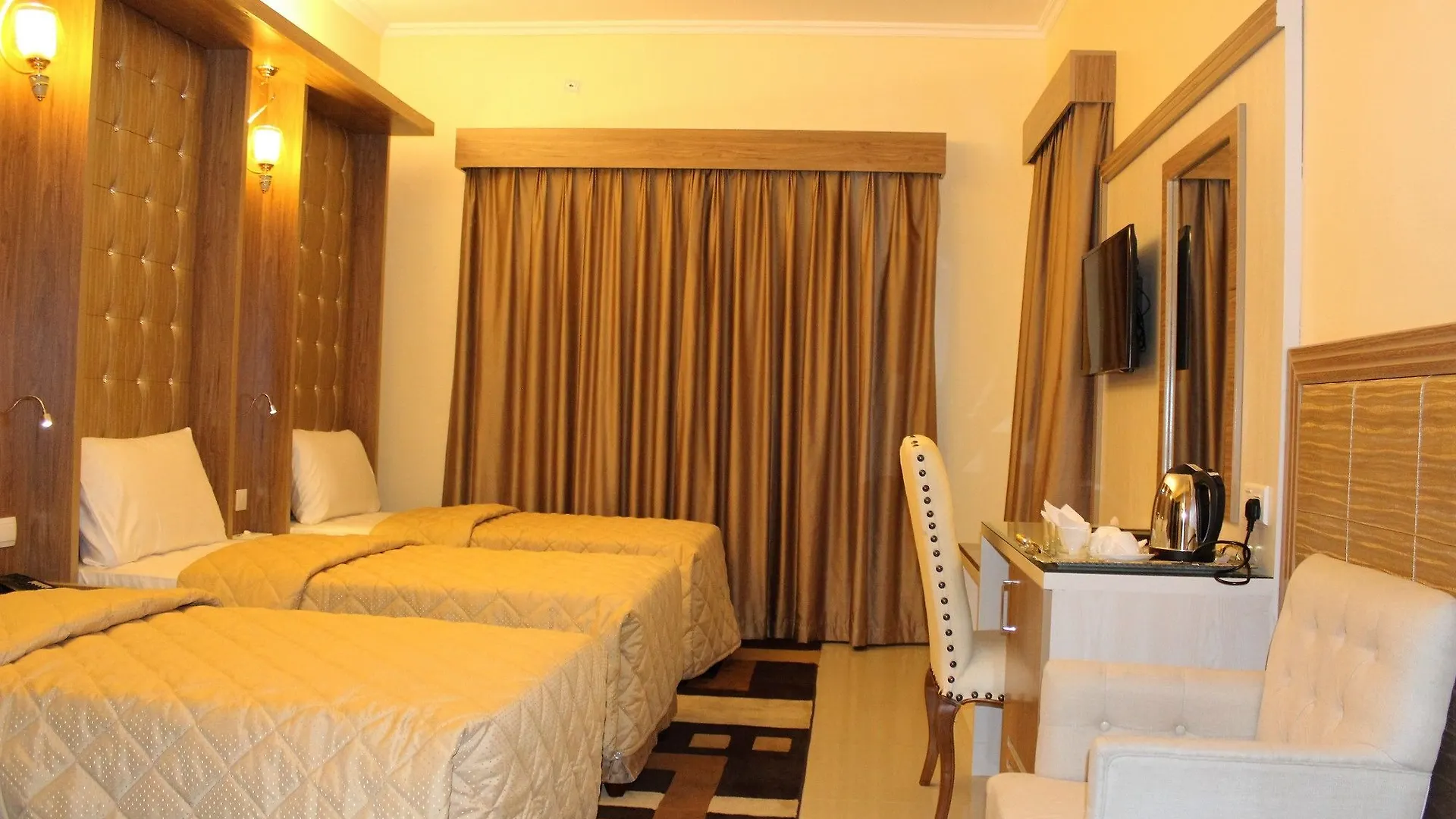 Naif Fort Hotel Dubai